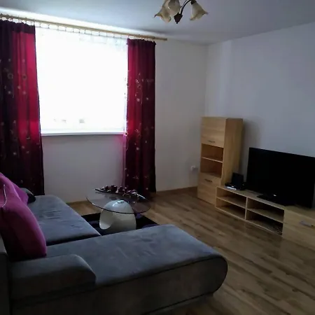 Apartman Karolina *